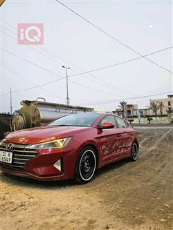 هیوندای ئەلەنترا